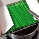 韓国で「つまようじ揚げ」が流行！？食べられる爪楊枝って本当？